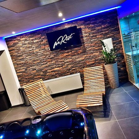 Forrest Hotel Chomutov Exterior photo